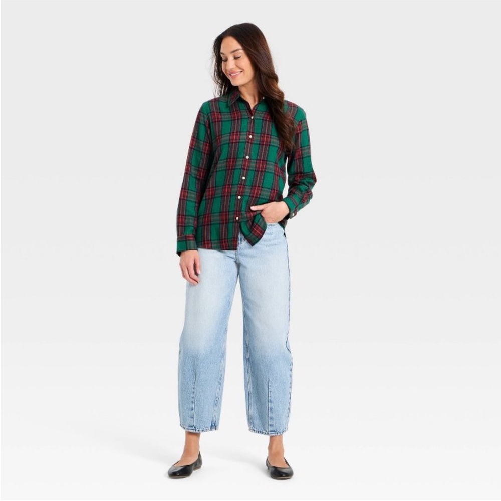 Women's Long Sleeve Collared Flannel Button-Down Shirt - Green Plaid XS NWT